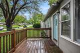 6131 Longwood Avenue - Photo 3