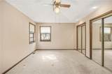 917 Valley Lane - Photo 17
