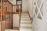 917 Valley Lane - Photo 5