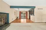 917 Valley Lane - Photo 8