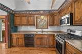 917 Valley Lane - Photo 10