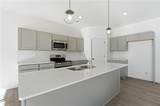 20518 Newcastle Street - Photo 2