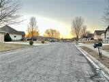 620 Wells Terrace - Photo 2