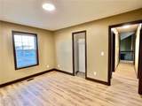620 Wells Terrace - Photo 11