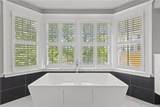 4525 Kenwood Avenue - Photo 43