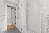 4525 Kenwood Avenue - Photo 51