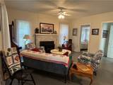 324 Walnut Street - Photo 5