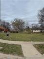 8701 Oak Trafficway - Photo 9