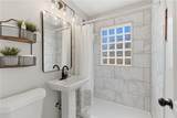 5731 Walmer Street - Photo 22