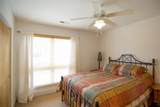 2923 Gillham Road - Photo 15