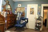724 10th Street - Photo 14