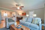 9042 Holly Street - Photo 10