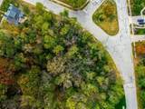 5575 Heritage Hill Road - Photo 4