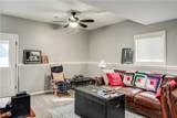 819 Susan Street - Photo 18