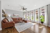 1009 Drake Circle - Photo 4