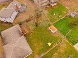 610 Belton Avenue - Photo 33
