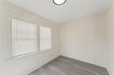 6046 Swope Parkway - Photo 23
