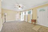 7505 111th Terrace - Photo 4