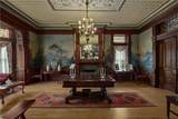 809-819 Hall Street - Photo 16