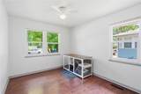 944 Ridge Drive - Photo 21