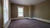 2209 39th Terrace - Photo 15