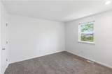 1906 Lawrence Court - Photo 18