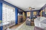 2710 Windsor Avenue - Photo 7