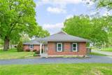 5215 Pawnee Drive - Photo 3