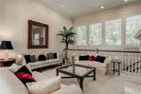 9118 Walmer Street - Photo 10