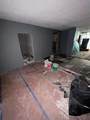 4930 Woodland Avenue - Photo 10