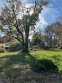2332 Oakley Avenue - Photo 2