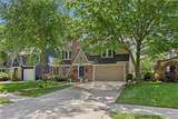 23 70 Terrace - Photo 32