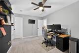 804 Holly Court - Photo 33
