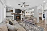 804 Holly Court - Photo 8