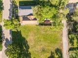 1211 Armstrong Avenue - Photo 4
