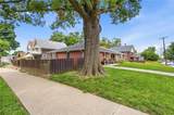 300 20TH Street - Photo 4