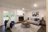 9525 Manning Avenue - Photo 3