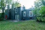 9525 Manning Avenue - Photo 8