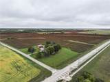 2960 Labette Road - Photo 6