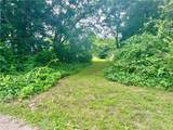 415 Andrick Street - Photo 3