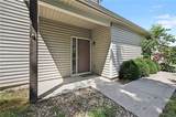 138-140 Roller Court - Photo 6