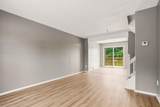 813 Lakeview Drive - Photo 2