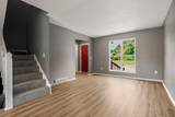 813 Lakeview Drive - Photo 4