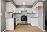 813 Lakeview Drive - Photo 5