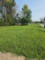 733 Walnut Avenue - Photo 2