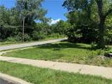 2327 Woodland Avenue - Photo 2