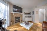 1913 Lawrence Court - Photo 4