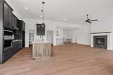 9915 Stockdale Road - Photo 11