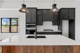 9915 Stockdale Road - Photo 15