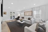 2902 71st Terrace - Photo 3